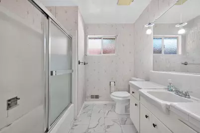 875 Parklin Avenue, Sacramento, CA 95831 - Photo 21