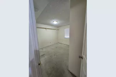 7705 Rock Creek, Sacramento, CA 95824 - Photo 21