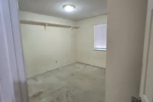 7705 Rock Creek, Sacramento, CA 95824 - Photo 21