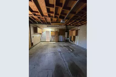 7705 Rock Creek, Sacramento, CA 95824 - Photo 35