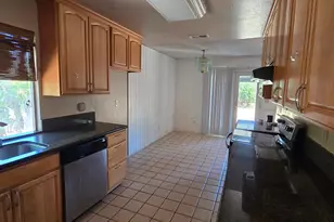 7705 Rock Creek, Sacramento, CA 95824 - Photo 13