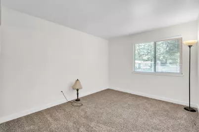 3715 Tallyho Drive #61, Sacramento, CA 95826 - Photo 11