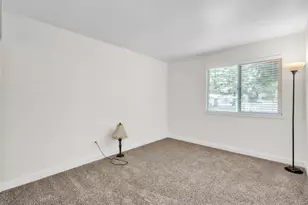 3715 Tallyho Dr, Sacramento, CA 95826 - Photo 11