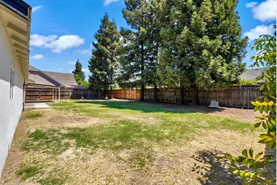 1424 La Salle Drive, Turlock, CA 95382 - Photo 27