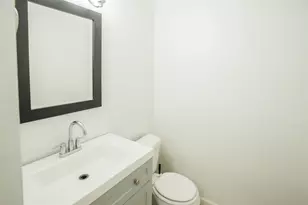 9141 Newhall Dr, Sacramento, CA 95826 - Photo 7