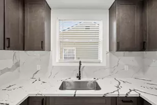2000 36th St, Sacramento, CA 95817 - Photo 19