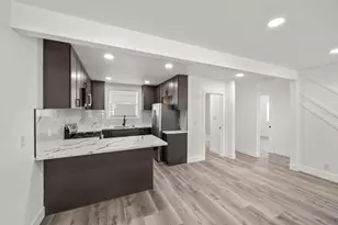 2000 36th St, Sacramento, CA 95817 - Photo 9
