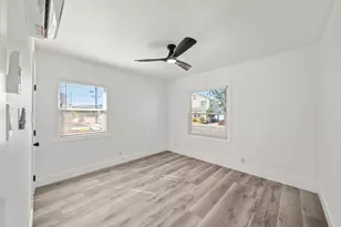 2000 36th St, Sacramento, CA 95817 - Photo 27