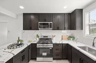 2000 36th St, Sacramento, CA 95817 - Photo 11