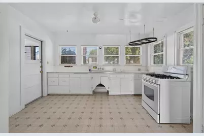111 E Parkhill Street, Colusa, CA 95932 - Photo 11