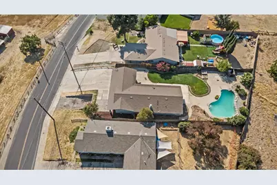 13510 Bentley Street, Waterford, CA 95386 - Photo 37