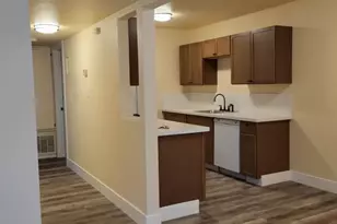 4561 Ashcroft Ave, Sacramento, CA 95841 - Photo 11