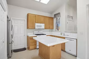 10068 Tracy Ln, Delhi, CA 95315 - Photo 13