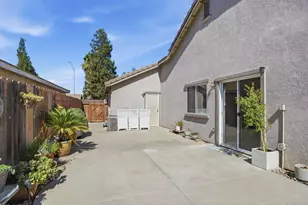 10068 Tracy Ln, Delhi, CA 95315 - Photo 3