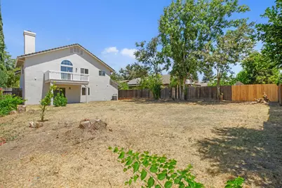 728 Park Hurst Way, Modesto, CA 95358 - Photo 21