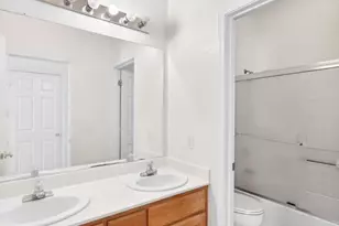 8406 Alameda Park Dr, Elk Grove, CA 95624 - Photo 51