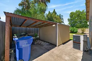 8406 Alameda Park Dr, Elk Grove, CA 95624 - Photo 59