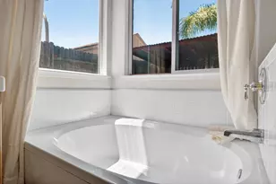 8406 Alameda Park Dr, Elk Grove, CA 95624 - Photo 49