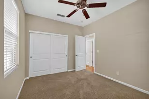 8048 Linda Isle Ln, Sacramento, CA 95831 - Photo 33