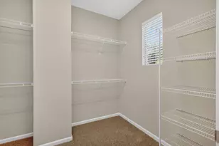 8048 Linda Isle Ln, Sacramento, CA 95831 - Photo 27