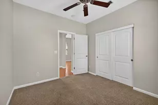 8048 Linda Isle Ln, Sacramento, CA 95831 - Photo 29