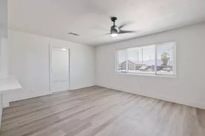 19415 Empire Street, Stratford, CA 93263 - Photo 13