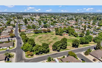 2517 Calcagno Street, Ceres, CA 95307 - Photo 37