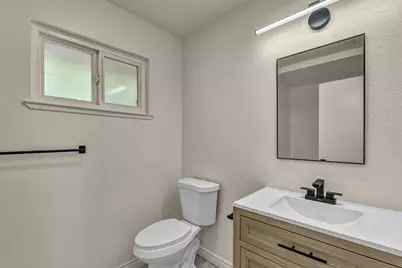 15 Sepalo Court, Sacramento, CA 95823 - Photo 35