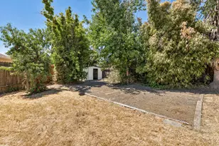 15 Sepalo Ct, Sacramento, CA 95823 - Photo 7