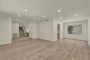 15 Sepalo Ct, Sacramento, CA 95823 - Photo 9