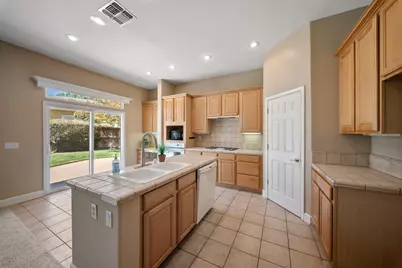 3917 Lakeside Drive, Modesto, CA 95355 - Photo 13