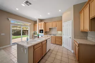 3917 Lakeside Dr, Modesto, CA 95355 - Photo 13