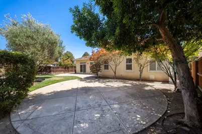 3917 Lakeside Drive, Modesto, CA 95355 - Photo 37