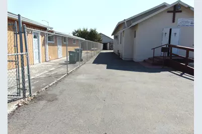 3012 Anne Street, Stockton, CA 95206 - Photo 3