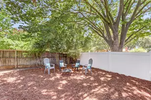 1718 Manzanita Ln, Davis, CA 95618 - Photo 37