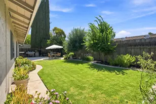 2704 Estate Dr, Stockton, CA 95209 - Photo 27