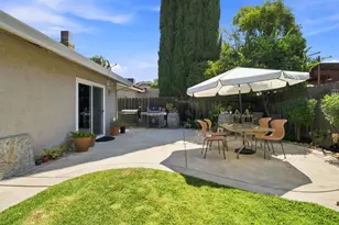 2704 Estate Dr, Stockton, CA 95209 - Photo 23