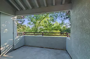 7322 Yorktown Pl, Sacramento, CA 95842 - Photo 17