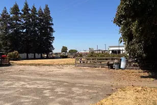 2100 W Main, Turlock, CA 95380 - Photo 7