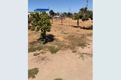 2100 W. Main, Turlock, CA 95380 - Photo 13
