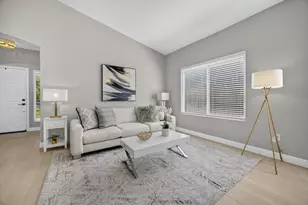 2725 Bellows St, Davis, CA 95618 - Photo 9