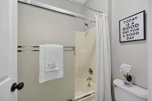 2725 Bellows St, Davis, CA 95618 - Photo 23