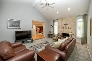 808 Stonecreek Cir, Modesto, CA 95355 - Photo 15