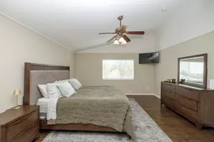 1100 Mulberry Ct, Hollister, CA 95023 - Photo 39