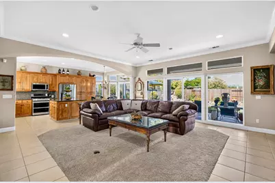 1116 Bridgetowne Drive, Lodi, CA 95242 - Photo 11