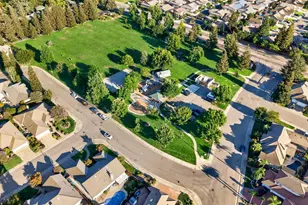1116 Bridgetowne Dr, Lodi, CA 95242 - Photo 49