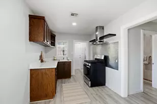 705 Badgley Dr, Modesto, CA 95350 - Photo 3