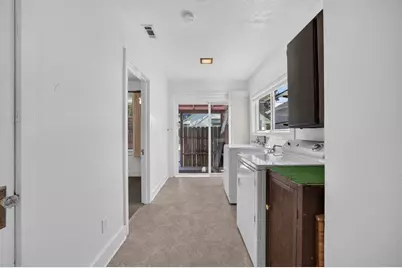 641 San Miguel Way, Sacramento, CA 95819 - Photo 19
