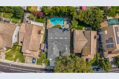 8859 Springhurst Drive, Elk Grove, CA 95624 - Photo 51