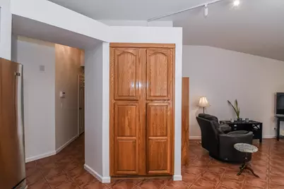 8859 Springhurst Drive, Elk Grove, CA 95624 - Photo 23